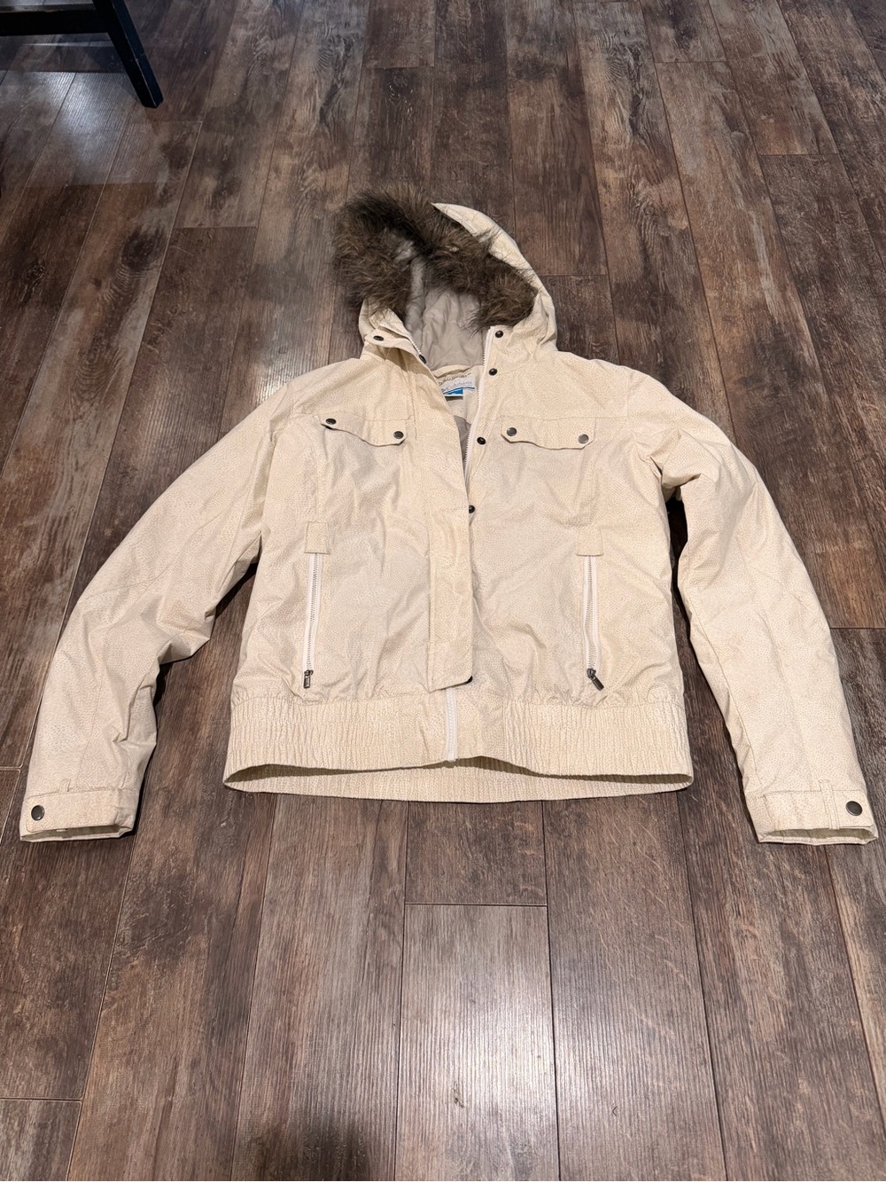 Columbia Beige Hooded Ski Jacket with Faux Fur Trim